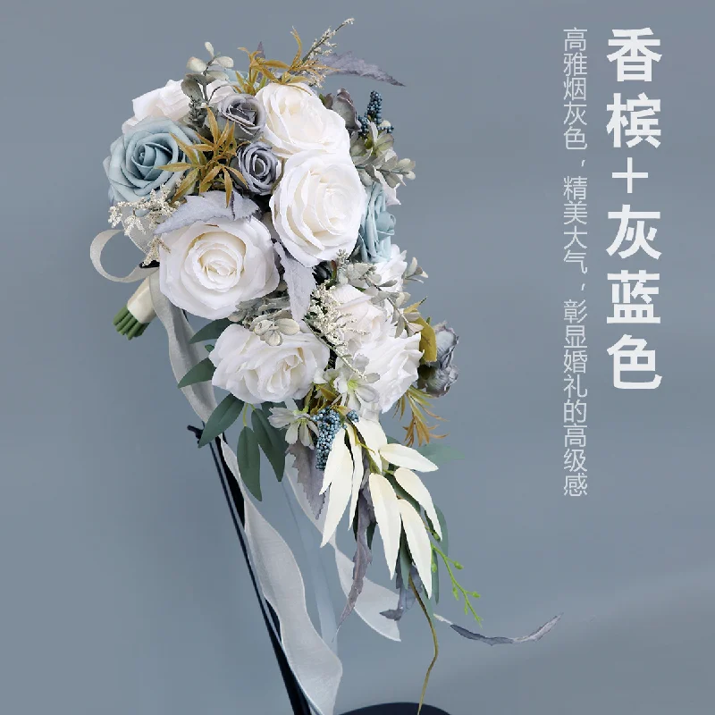 

Western wedding bride water drop waterfall bridal bouquet simulation gray blue rose wedding photo hand-held flower