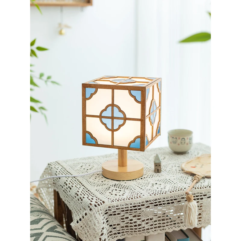 Japanese-style Wood Carving Craft Flower Hollow Window pane Table Lamp, Simple Window Grille, Night Light, Decorative Ornament