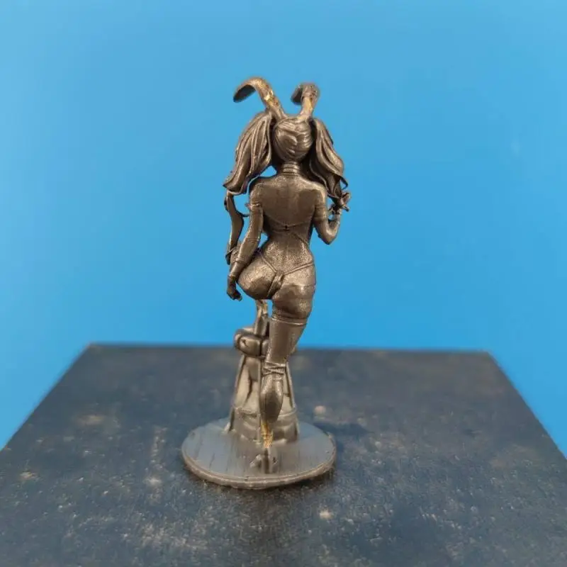 Solid Brass Little Bear GK Flaming fire Chainsaw Man Bride Rabbit Girl Dominant Demon Marimara Sexy Girl Figure Home Art Decor