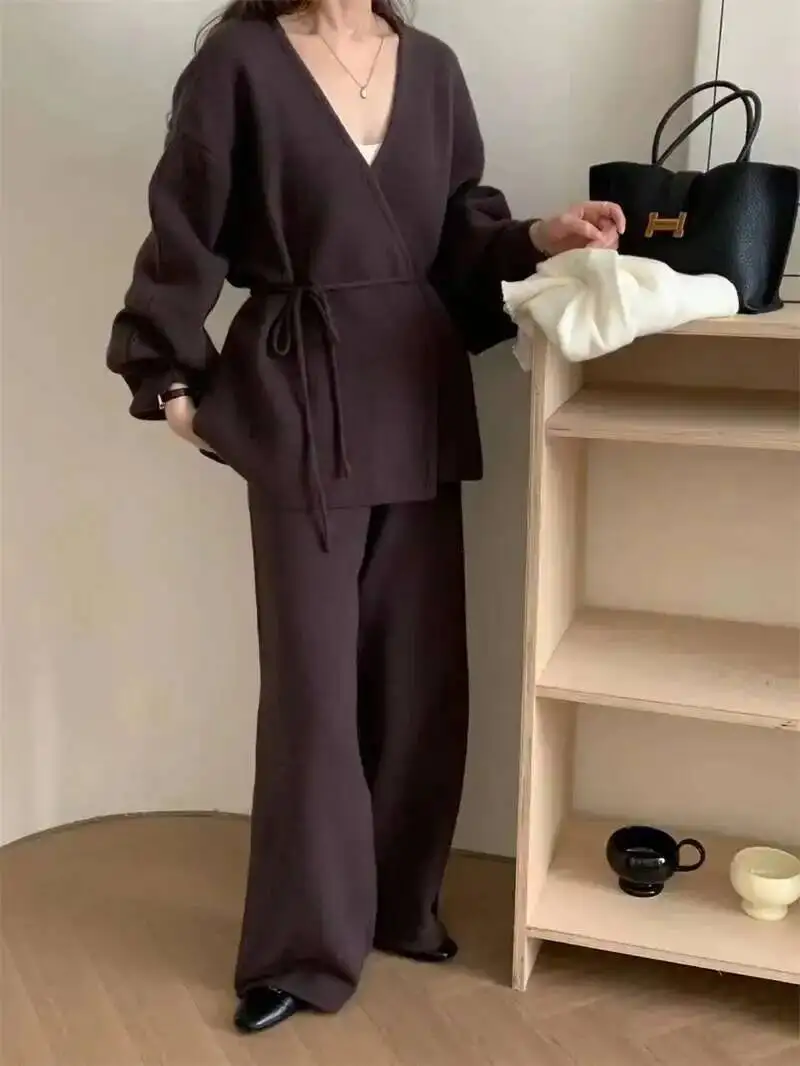 [EWQ] Fashion V-neck Long Sleeve Lace Up Sweater And High Waist Trousers Casual Women Knit Set Clothing 2025 Autumn New 16O1719