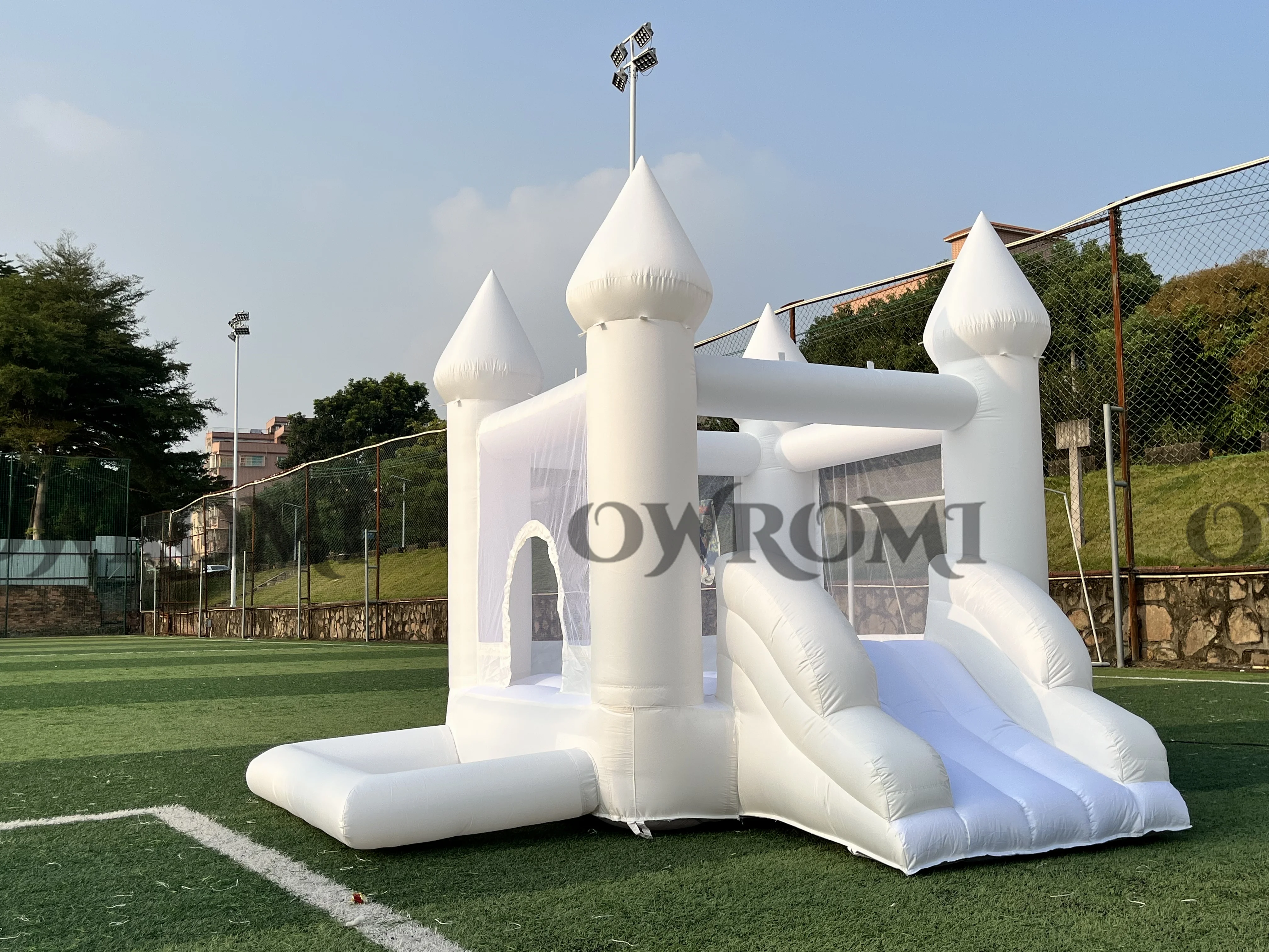 2,6 m aufblasbares Hüpfburg mit Rutsche, Ballpool und Gebläse White Jumper Castle Hochzeit Oxford Bounce House für Kinder