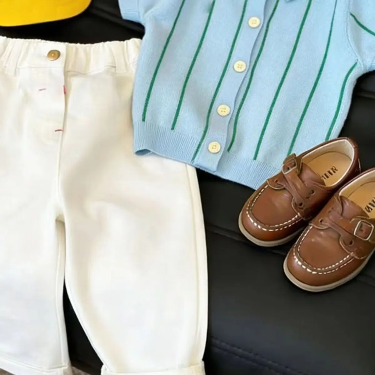 Kinderbekleidungsset Sommer Neu Jungen Gestreiftes Polo-Strick-Kurzarm-T-Shirt + Gerade Hose 2-teiliges Set
