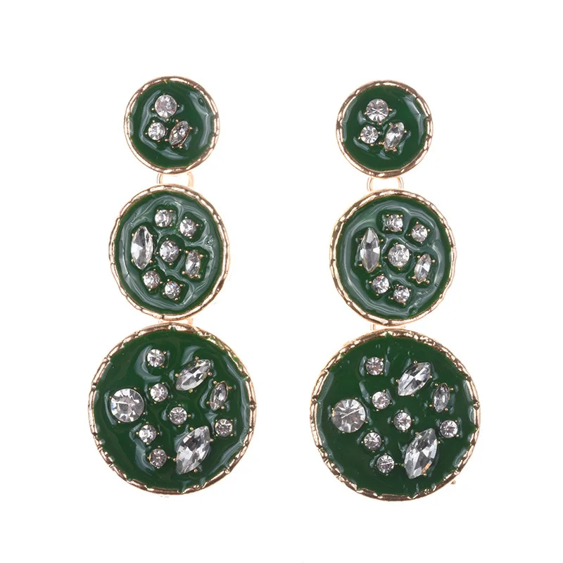 Hot-selling new earrings, fashion alloy diamond earrings, source manufacturer of cross-border accessories