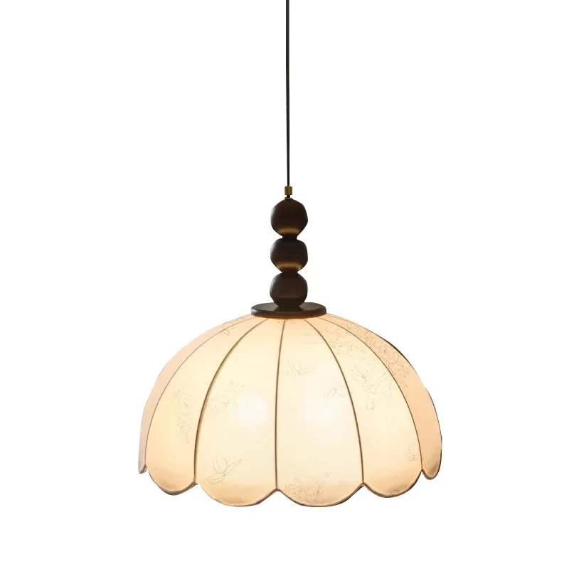 French retro bedroom chandelier, ancient American pattern solid wood living room in the quiet wind