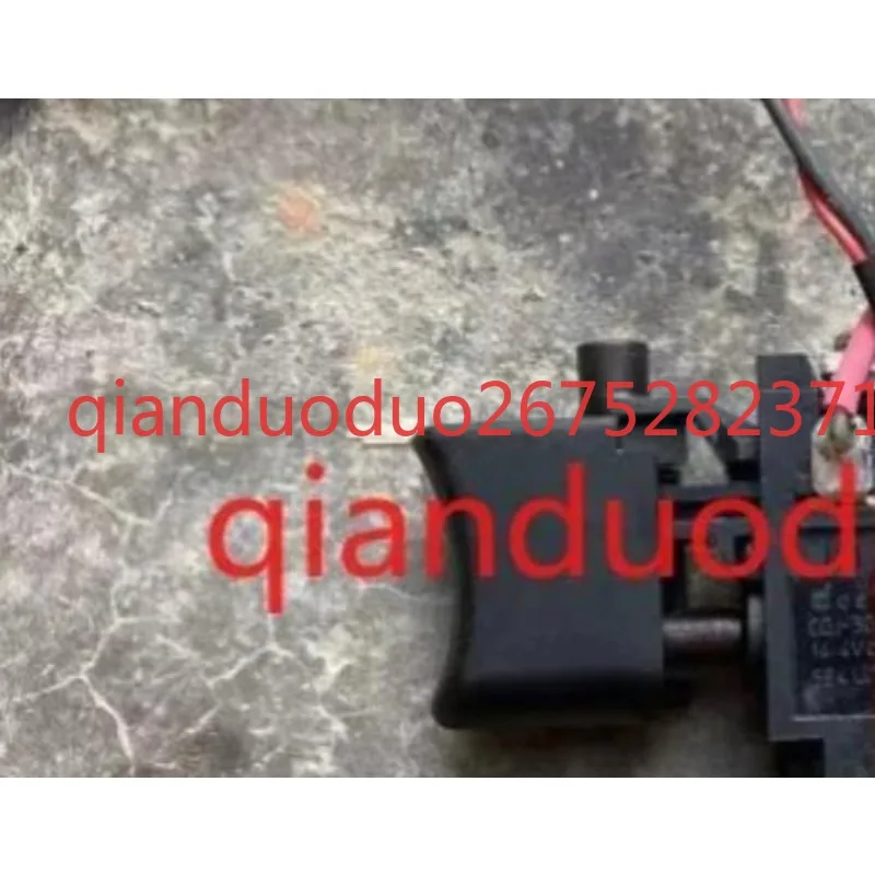 

Электрический гайковерт DTW250 с переключателем