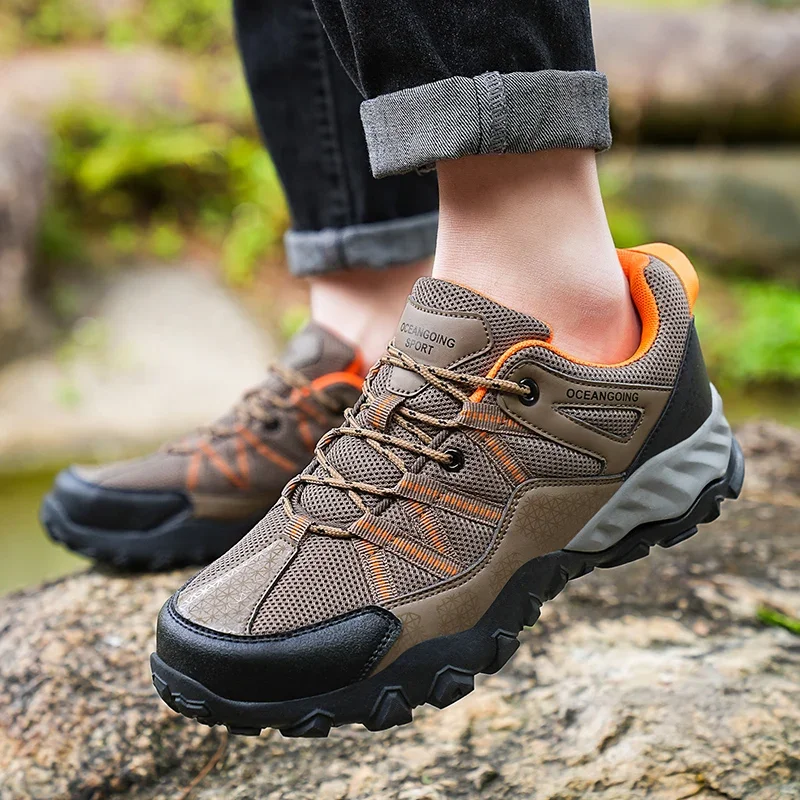 

Men's High Quality Outdoor Mountaineering Shoes Large Mesh Breathable Sneaker Tourism Hiking Anti slip Wear resistant Footwear