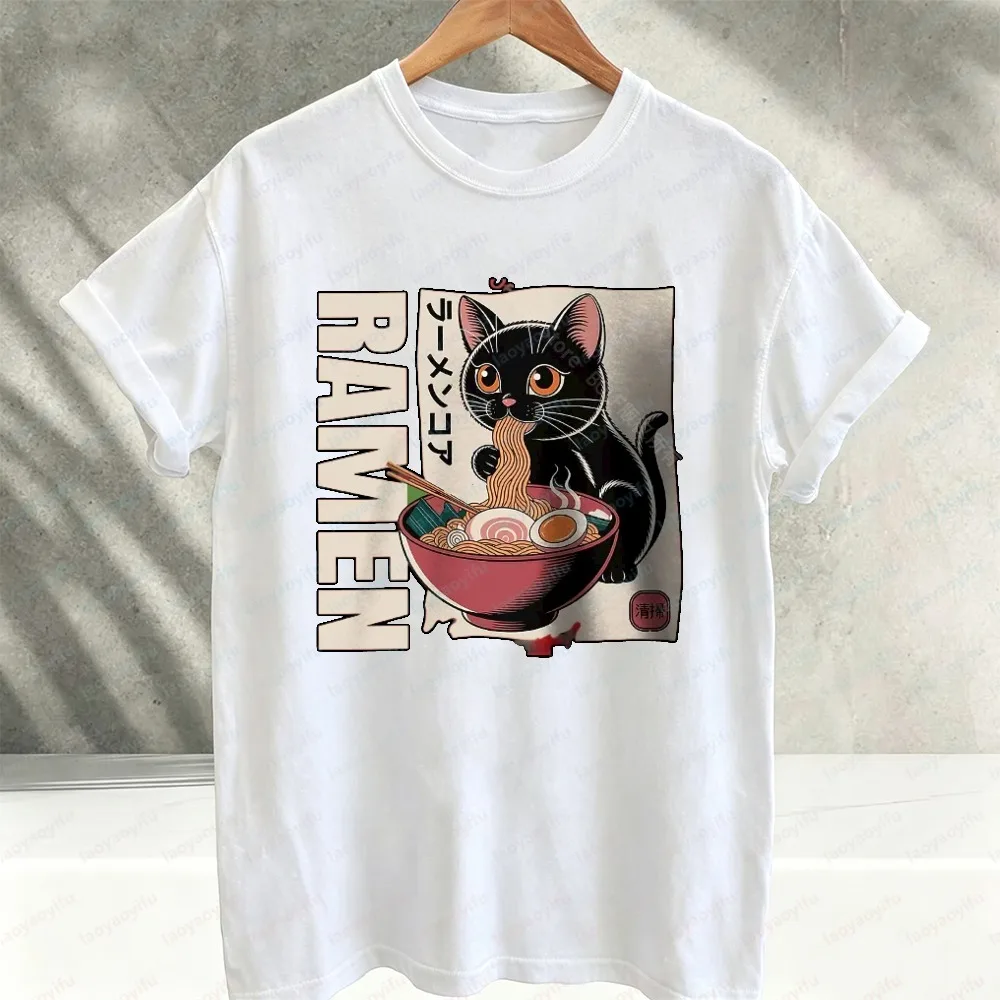 Cute Black Cat Eating Ramen Japanese Anime Graphic T‑Shirt Retro Noodle Bowl Kanji Art Print Cotton Casual Loose Streetwear Tees
