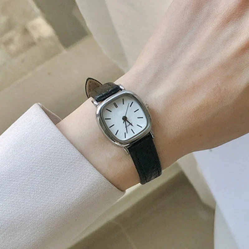 Relojes Vintage simples para mujer, reloj de pulsera con correa de cuero, relojes de pulsera casuales para mujer, alta calidad