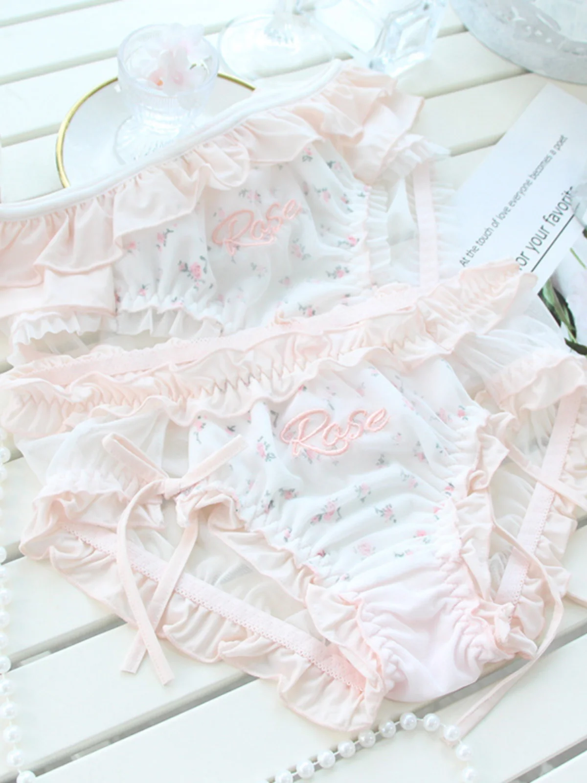 Cute Floral Lace Briefs Women's Sexy Transparent Net  Underwear Breathable Polyester Fabric Middle Waist Design