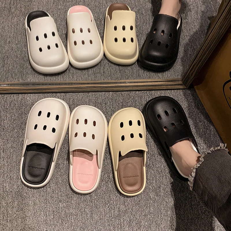 2024 Summer Causal Household Slippers Women Soft Sole Comfortable Indoor Slippers Ladies Flip Flops Female Hole Slides