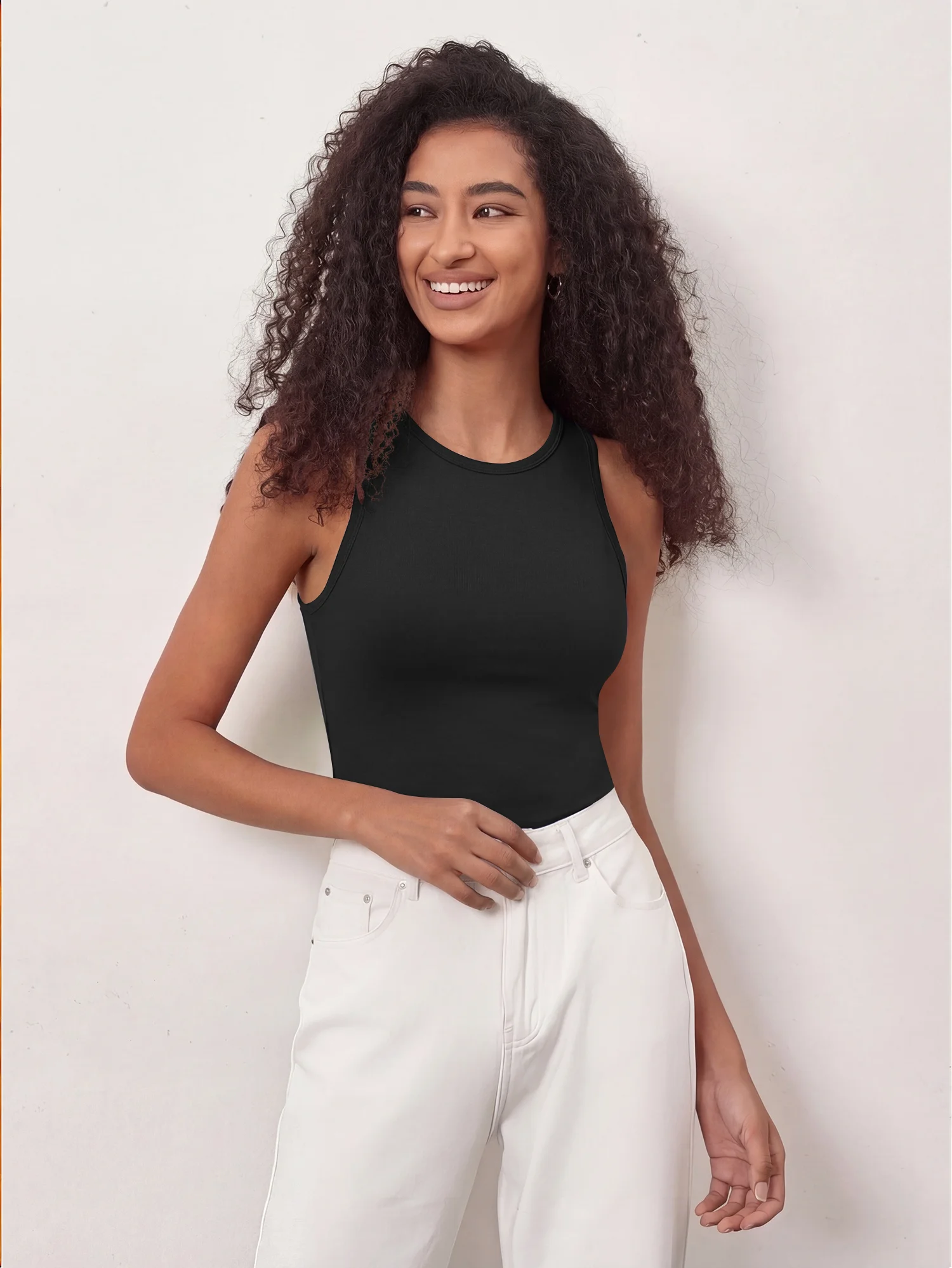 Minimal Racerback Cropped Tank Top, Form-Fitting Sleeveless Vest for Street Snap & Casual Daily OOTDs