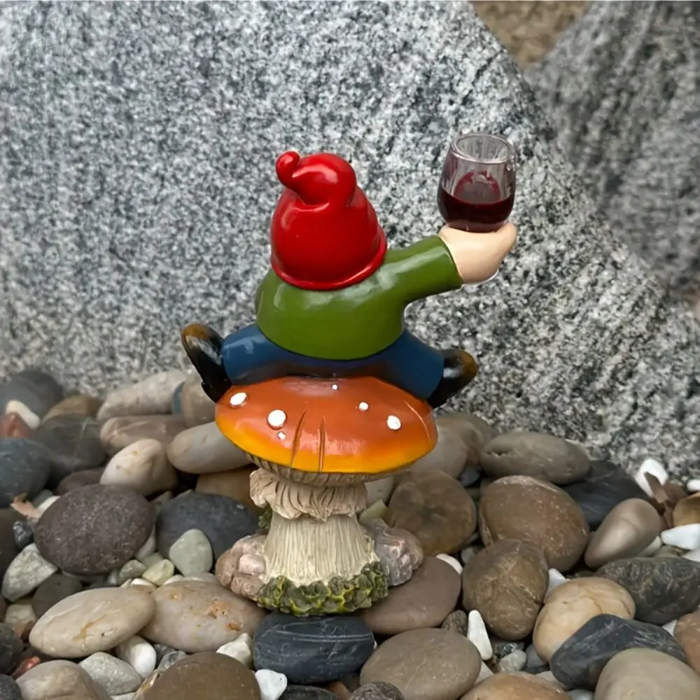 New Resin Garden Gnome Statue Waterproof Weather Resistant Gnome Figurine Welcome Sign Mushroom Gnome Ornament Yard Decor
