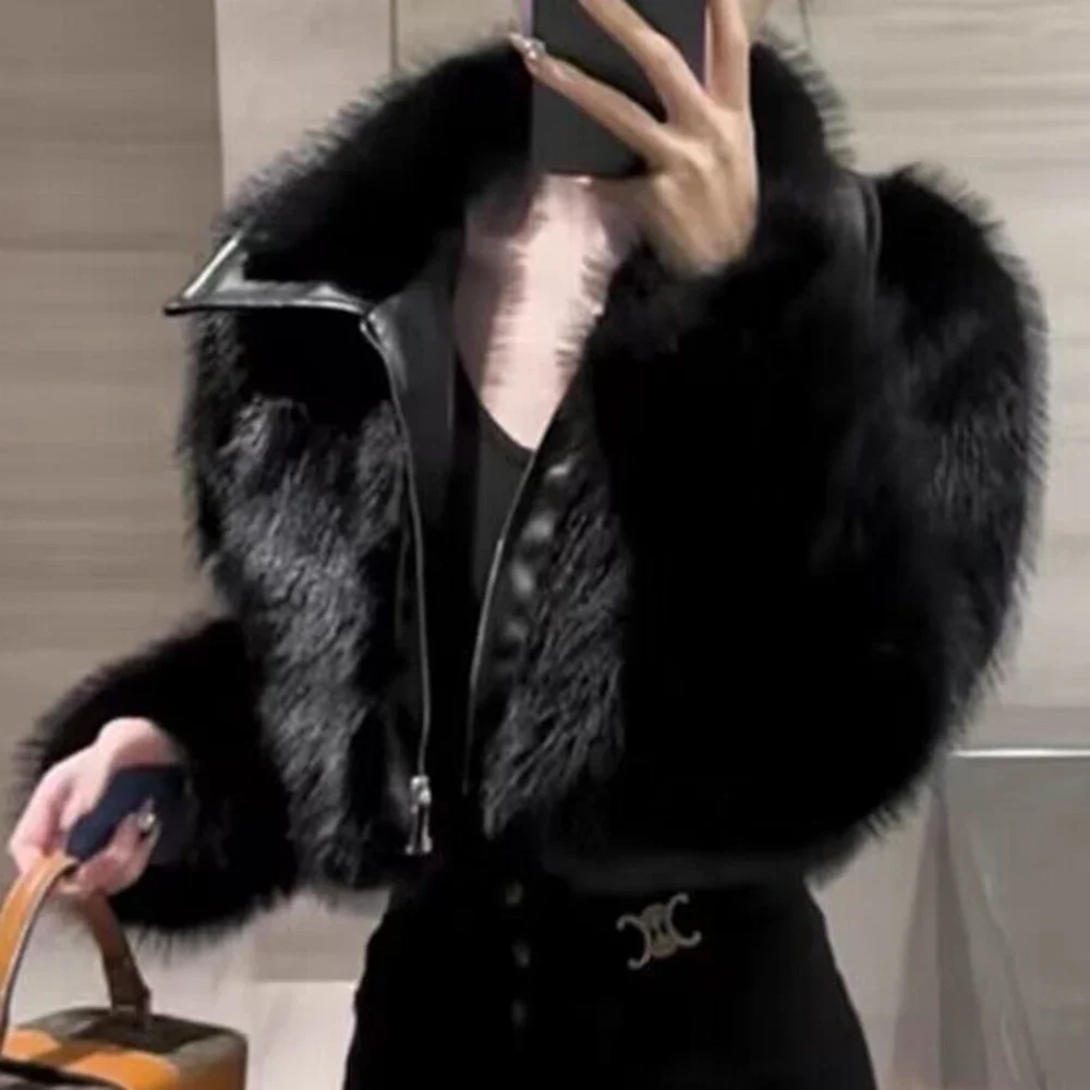 

Autumn and winter new spicy girl sweet cool short fashion top women's spliced fox fur friendly leather jacket