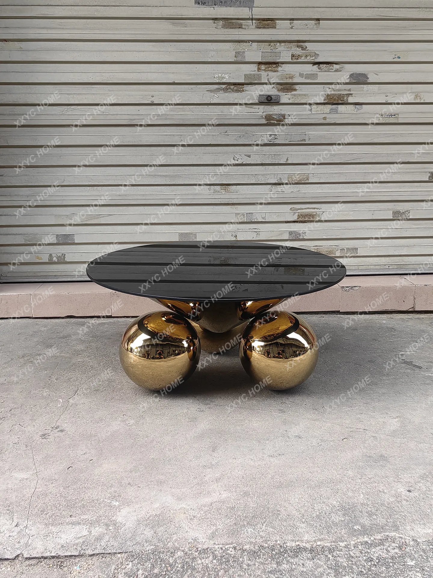 Light luxury spherical leg glass coffee table living room small apartment high-end side table
