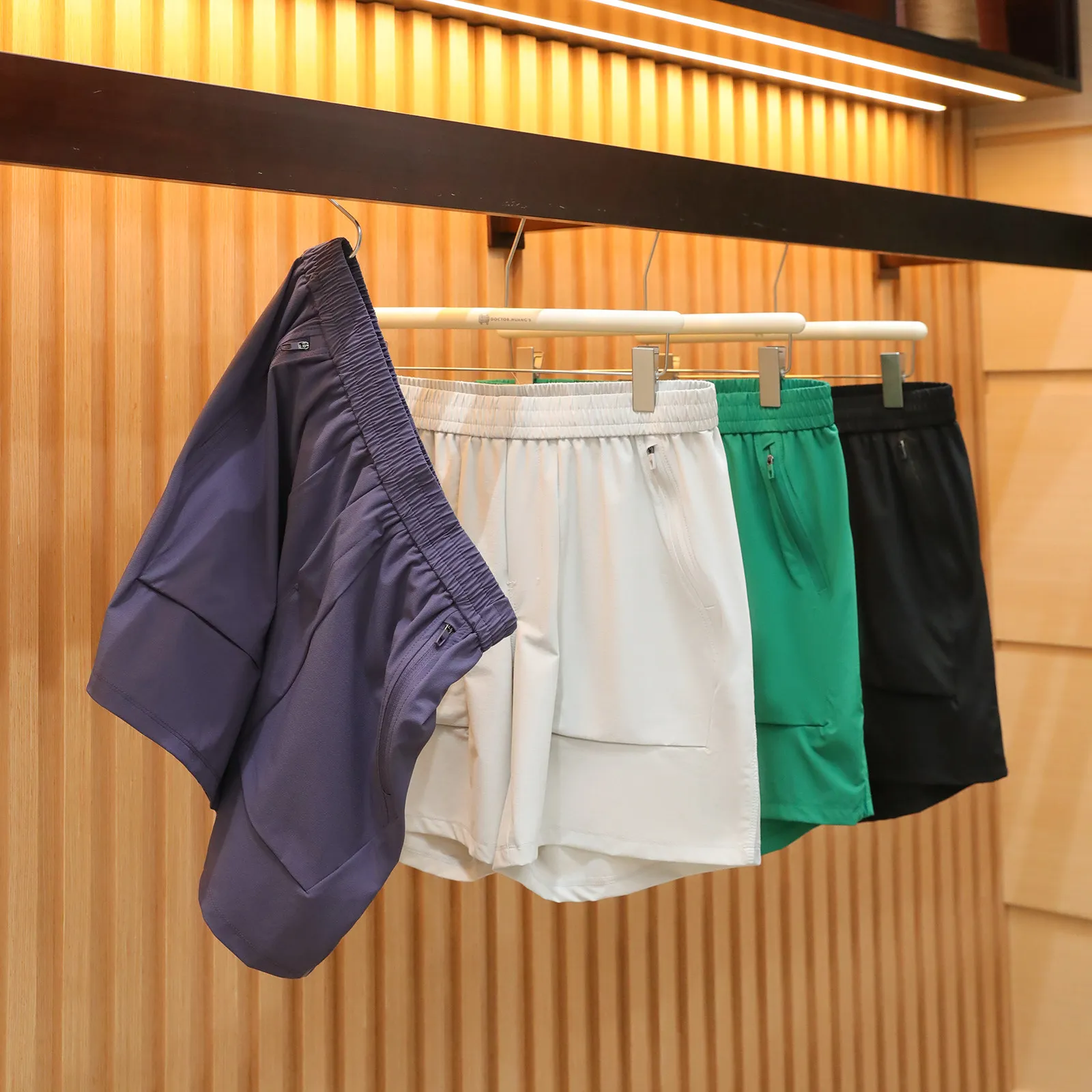 City Functional Wind 2026 Summer New Men's Outdoor Running Sports Elastic Quick-Drying Loose Shorts