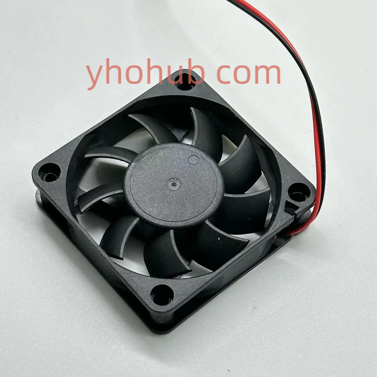 NJ6015SH dc 15v 0.15A 60 × 60 × 15ミリメートル2線式サーバー冷却ファン