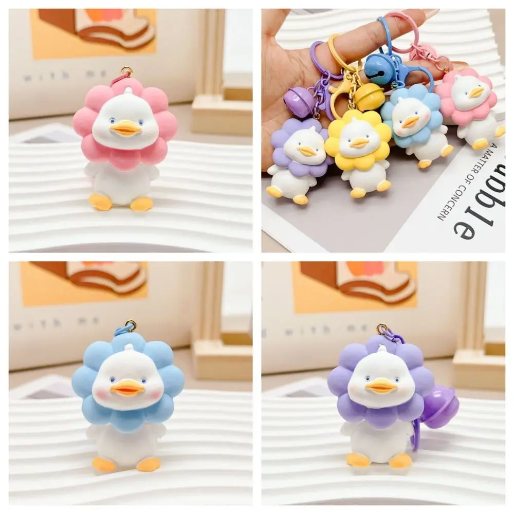 Work Is So Annoying Sunflower Duckling Keychain Sunflower Resin Annoying Duck Keyring Cartoon Animal Duck Doll Pendant Kids