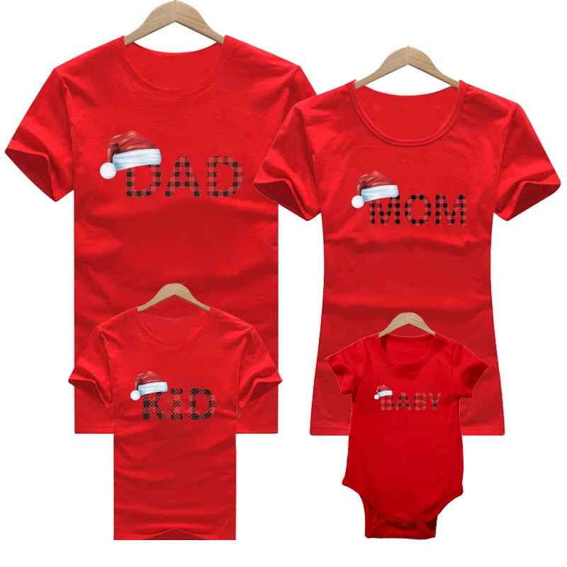 Inverno cotone 2023 capodanno rosso natale famiglia abbigliamento Set moda natale famiglia Look bambino pagliaccetto madre bambini t-shirt