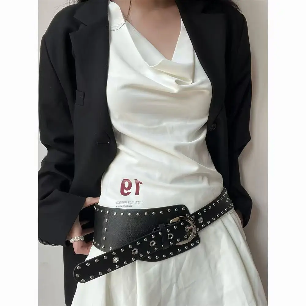 Sabuk Wanita Lebar Desainer Tugas Berat Sabuk Pinggang Keling Y2k Gotik Sabuk Jeans Gaun Amerika Gaya Punk Gadis Pedas