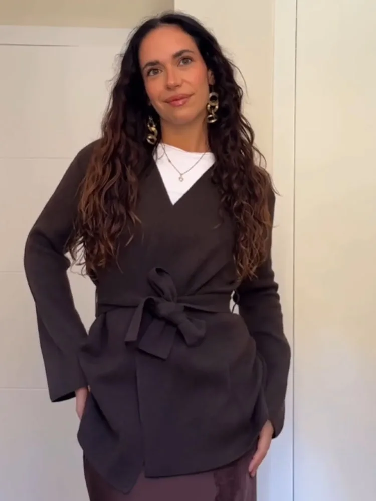 HH المرأة الموضة الرجعية تنوعا الخامس الرقبة طويلة الأكمام حزام محبوك سترة الإناث بسيطة شارع العليا سترة غير رسمية سترة معطف