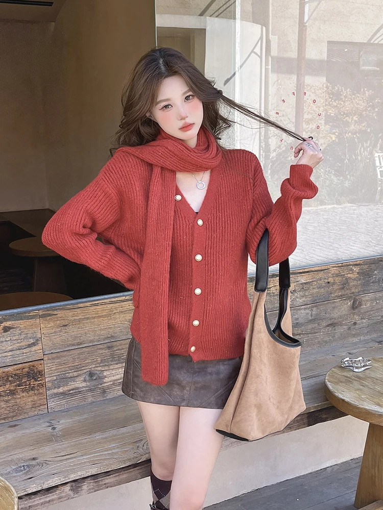 

Red Knitted Scarf Cardigan Ele Outerwear Top for Women Autumn Winter New Sle V-ne Long Sve Loose Fit Two-piece Set