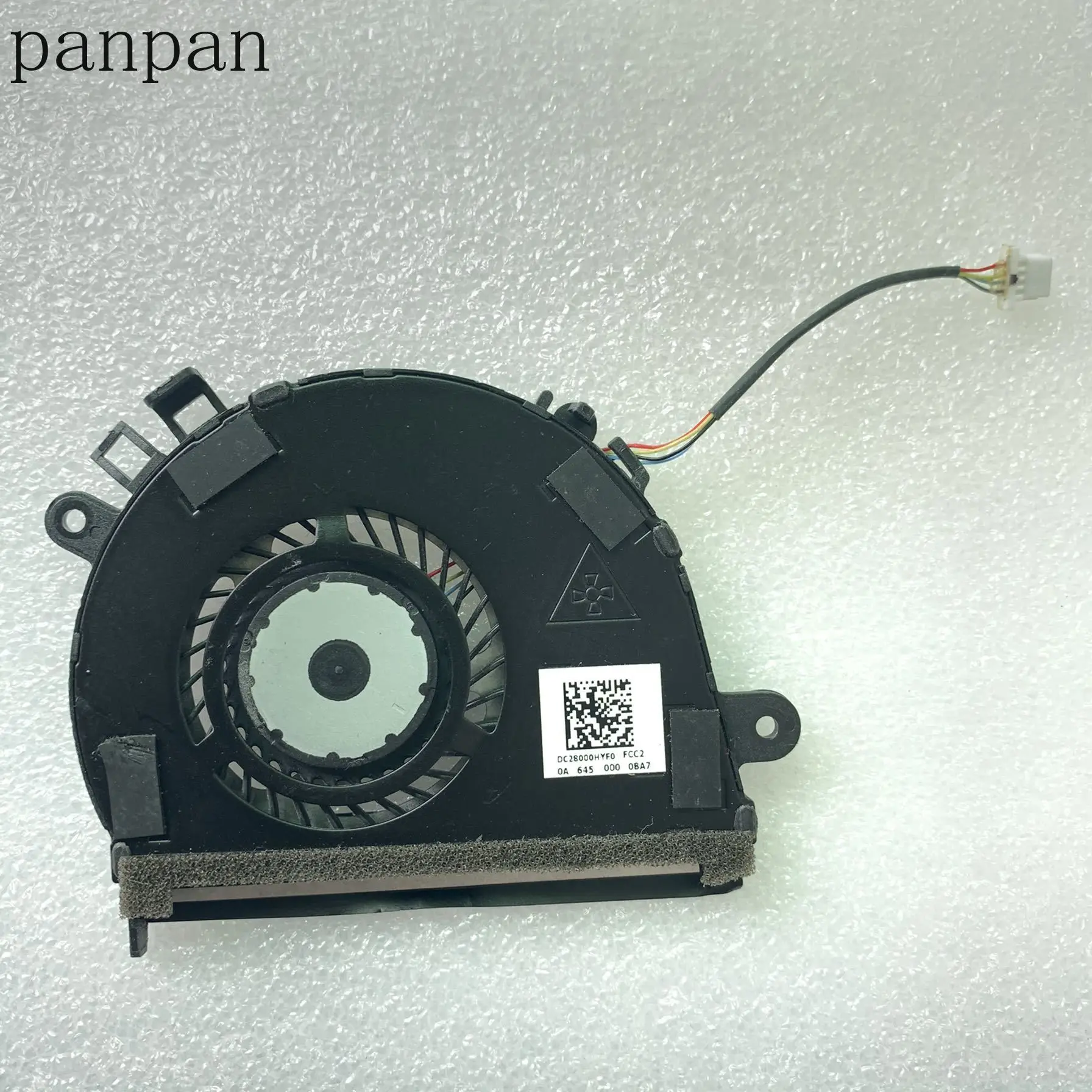 New CPU Cooling Fan for Lenovo YOGA 710-14isk 710-14IKB 710-15IKB DC28000HYF0