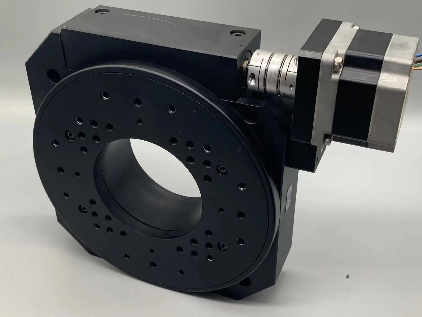 Suitable for  Y200RA200 Precision Electric Rotary Table Hollow Electric Control Table Stepping R Axis 360 ° Turntable Table No M