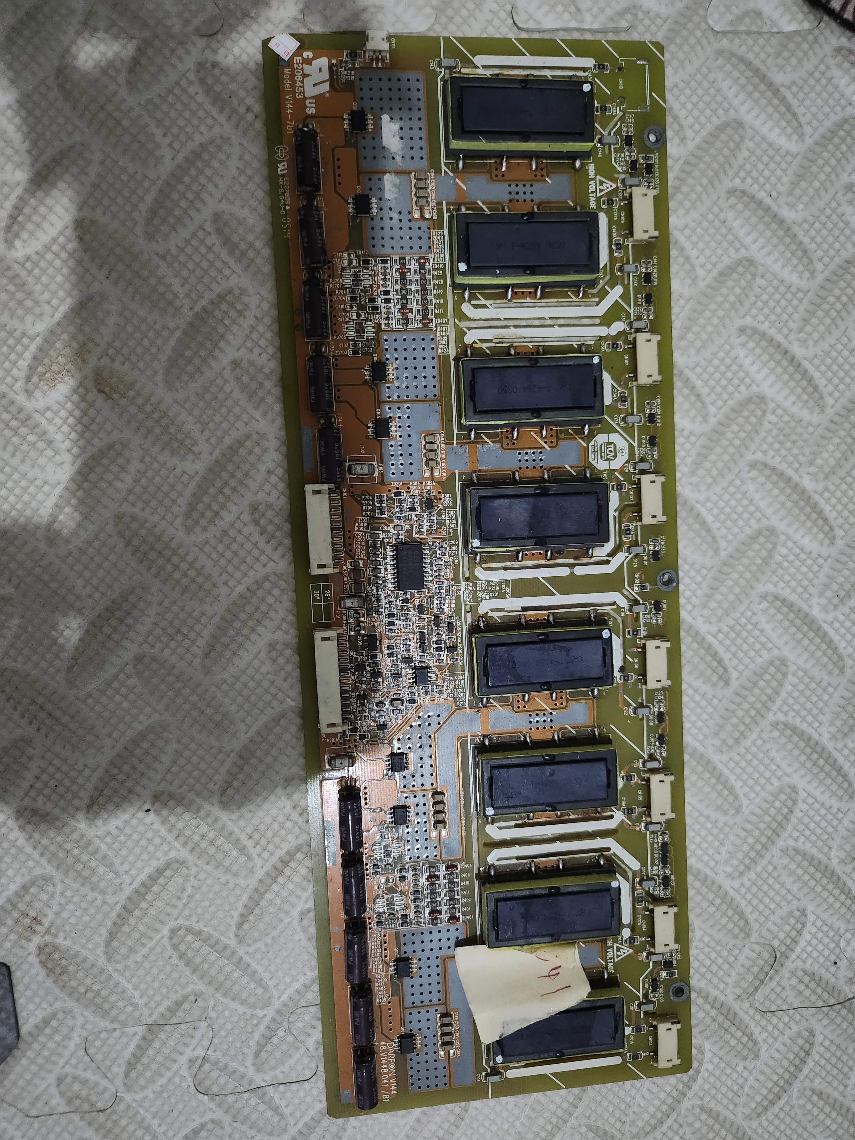 48.V1448.041/B1    backlight HIGH VOLTAGE Board
