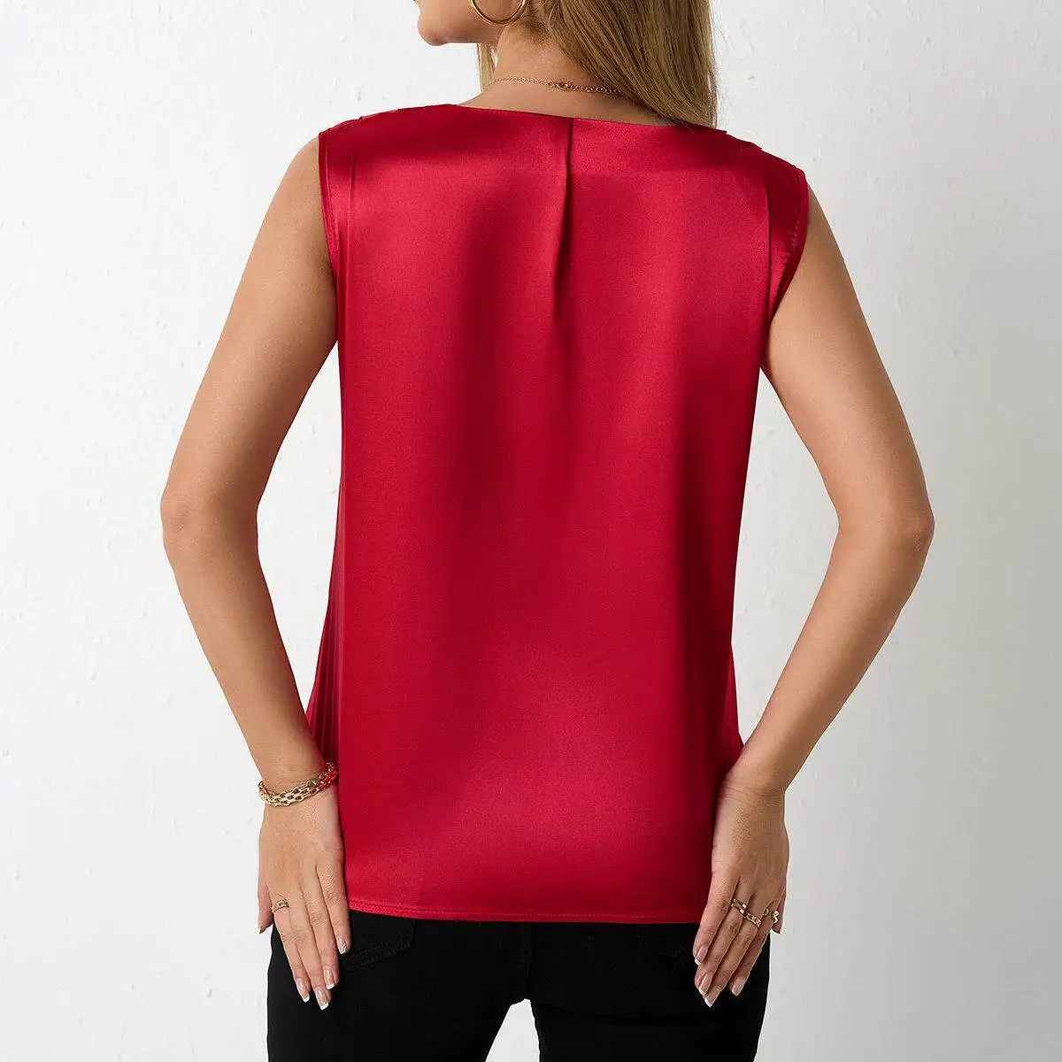 Cross-Border Summer Autumn Satin Vest Base Layer Top Elegant Commuting Tank Top Women's Fashionable Bottoming Shirt - view 4