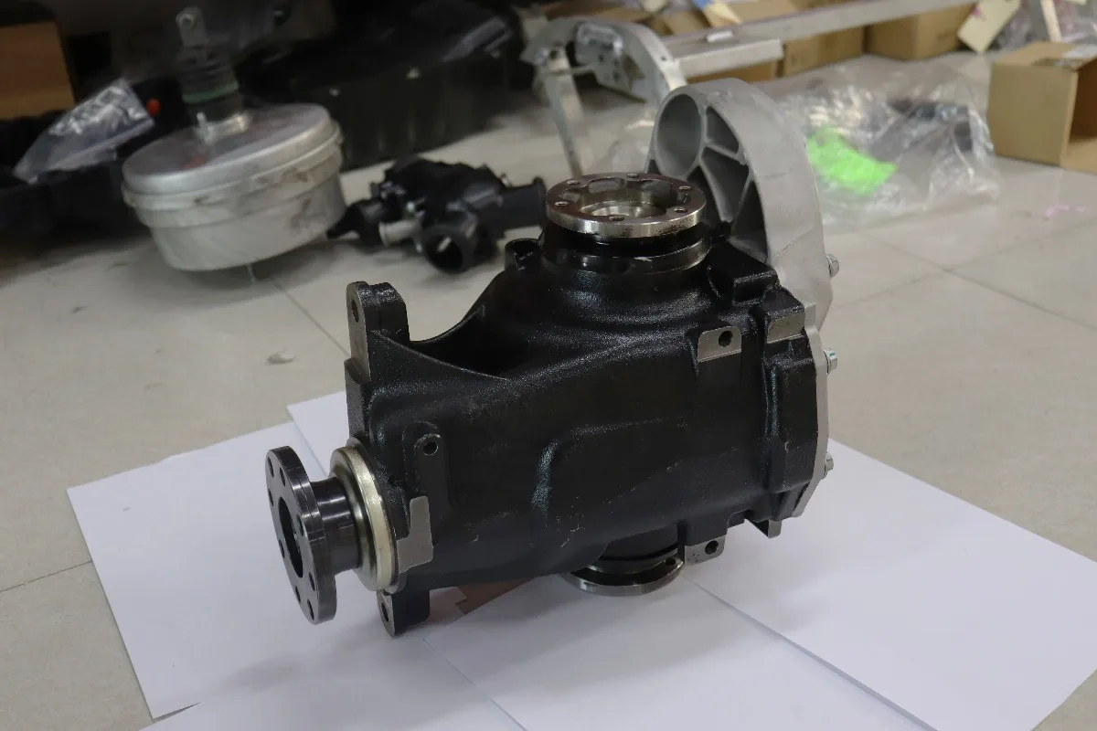 Brand New Rear Differential for E81 E87 E90 E91 E92 E93 33107524325 33107524326 Ratio 3.91