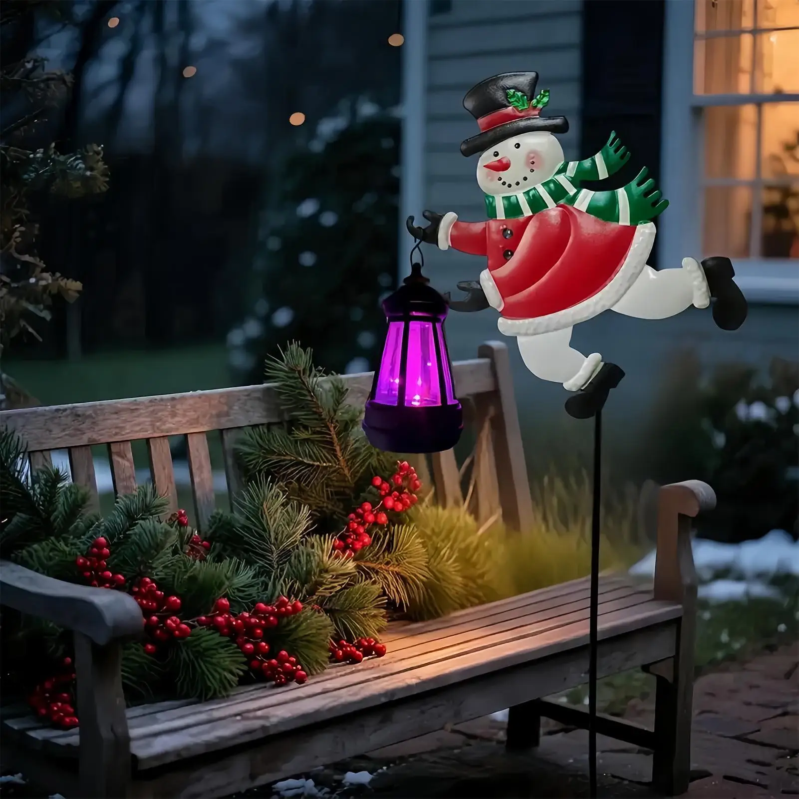Christmas Display Stake Light Waterproof Solar LED Snowman Lantern Solar Christmas Stake Lights for Outdoor Garden Courtyard