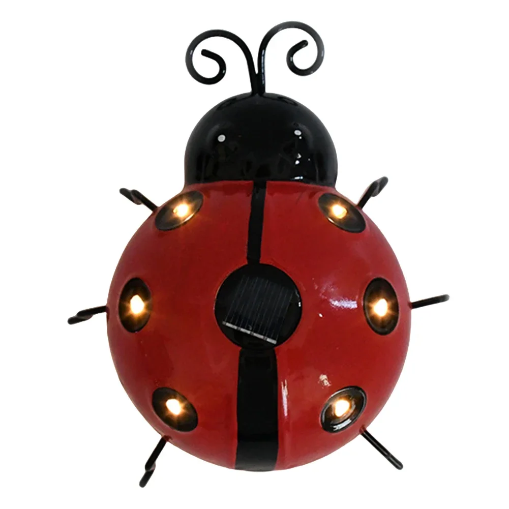 1Pcs Ladybug Ornament IP65 Waterproof Lifelike Metal Ladybug Outdoor Hanging Beetle Solar Light Front Porch Backyard Decoration