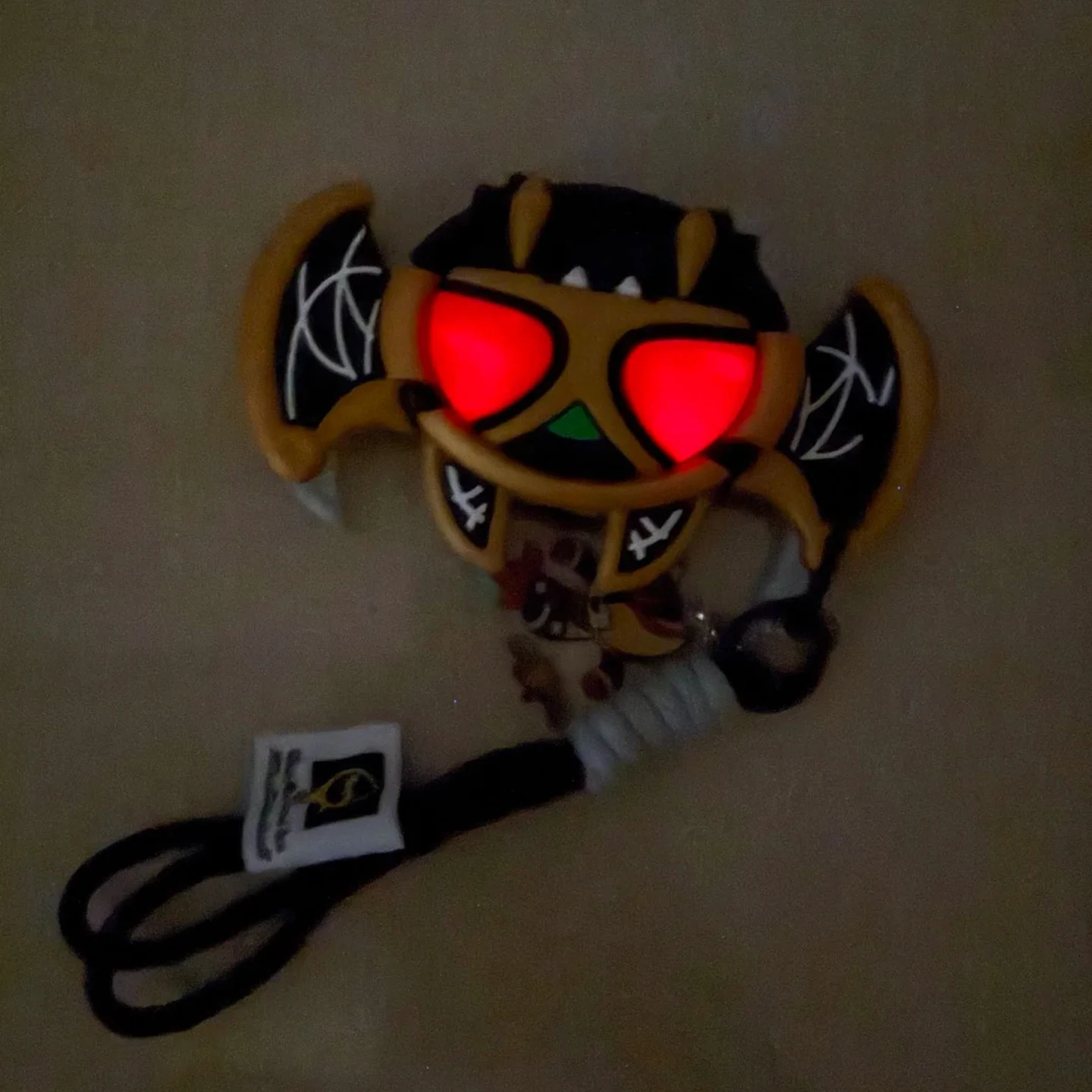 Anime Kamen Rider Kiva Bat Adatto Airpods1/2/4 Custodia per auricolari Custodia protettiva Luce notturna Custodia per auricolari in silicone antigoccia