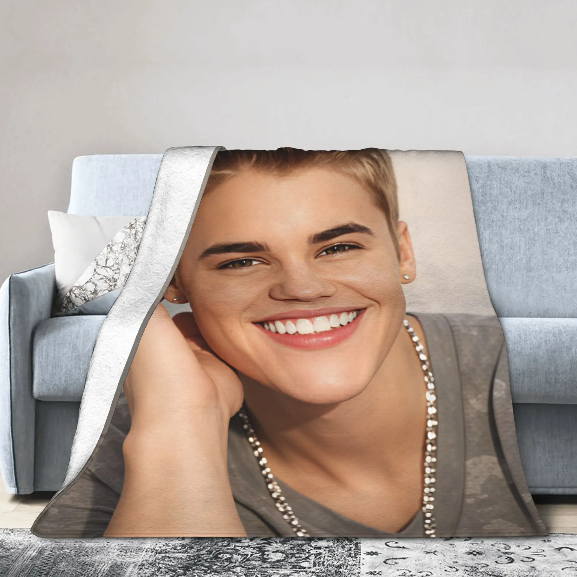 Justin Bieber Young Laugh Portrait Flannel Blankets Warm Bedding Throws for Living Room Decorative Bedspread Sofa Bed Cover