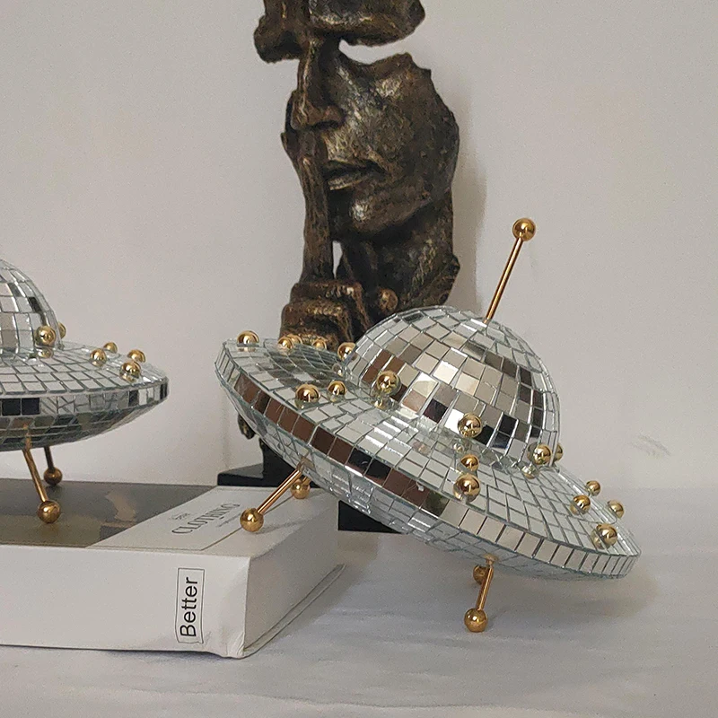 escultura brinquedo astronauta decoração astronauta enfeites para casa decoracao decoração para casa luxo sala Bola de Discoteca Decoração de OVNIs Decoração de Sala Decoração Estética de Halloween Decoração de OVNIs
