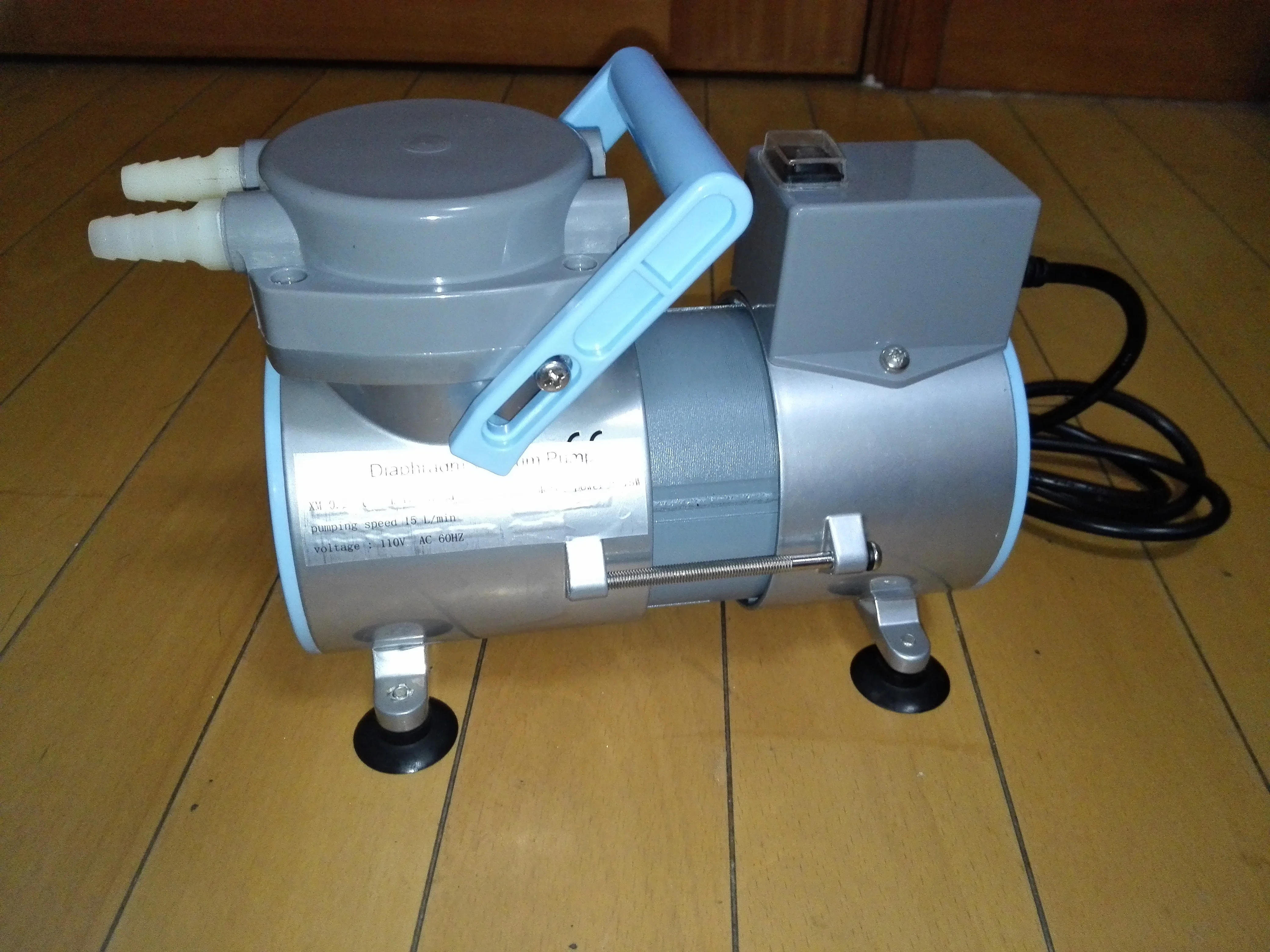 

0.20 oil free Laboratory Diaphragm Vacuum Pump 15 L/min (110V/220V)