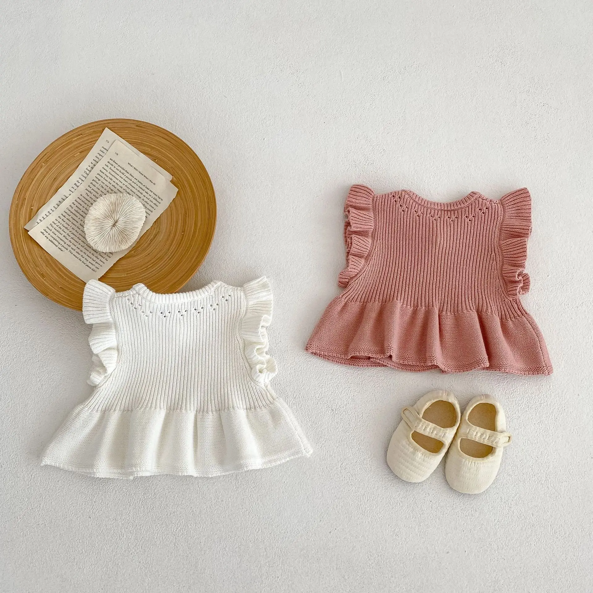 Autumn New Style 0-3 Years Old baby Clothing baby Girl Fashionable Hollow out Cute Flying Sleeves Knitted Wool Vest Coat