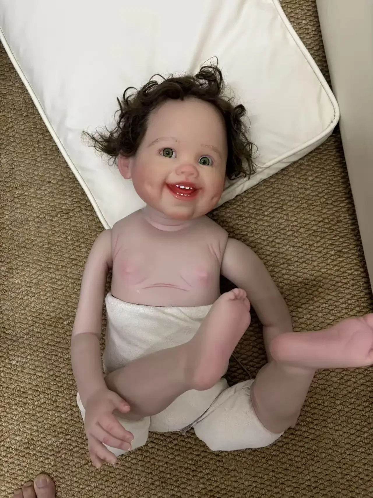 EGO クリアランス 32 インチ リボーン ベビー ディンプル 手根付き髪付き すでに完成した人形 ドレスなし