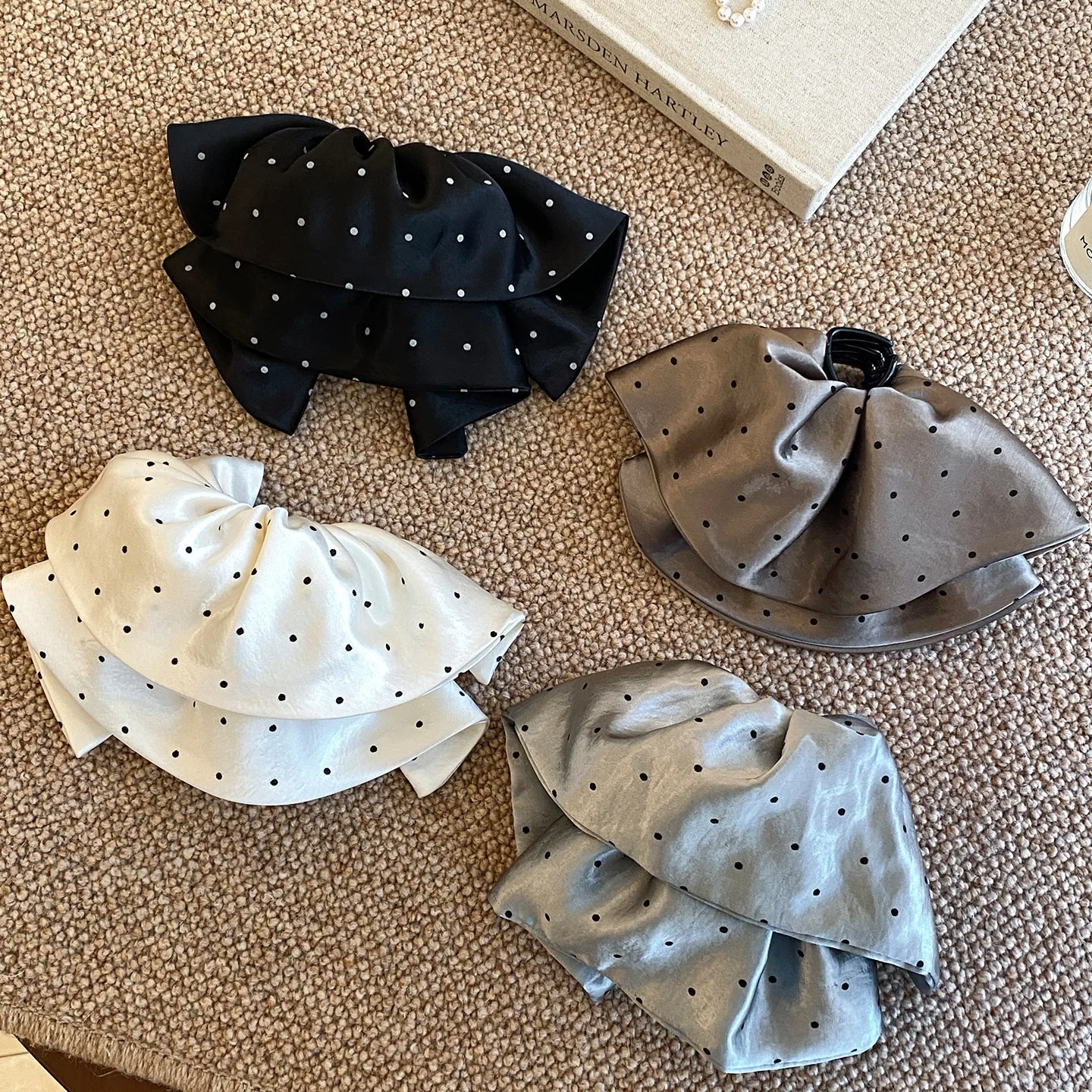 8pcs/lot High-end Style Polka Dot Ponytail Hair Clip for Women 2026 New Model Back of Head Half-Up Hairstyle Shark Claw Clip
