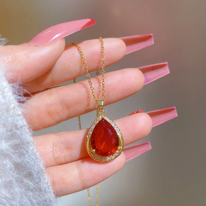 OIMG Stainless Steel 2022 New Red Big Gem Pendant Necklace For Women Clavicle Chain Elegant Charm Wedding Luxury Jewelry