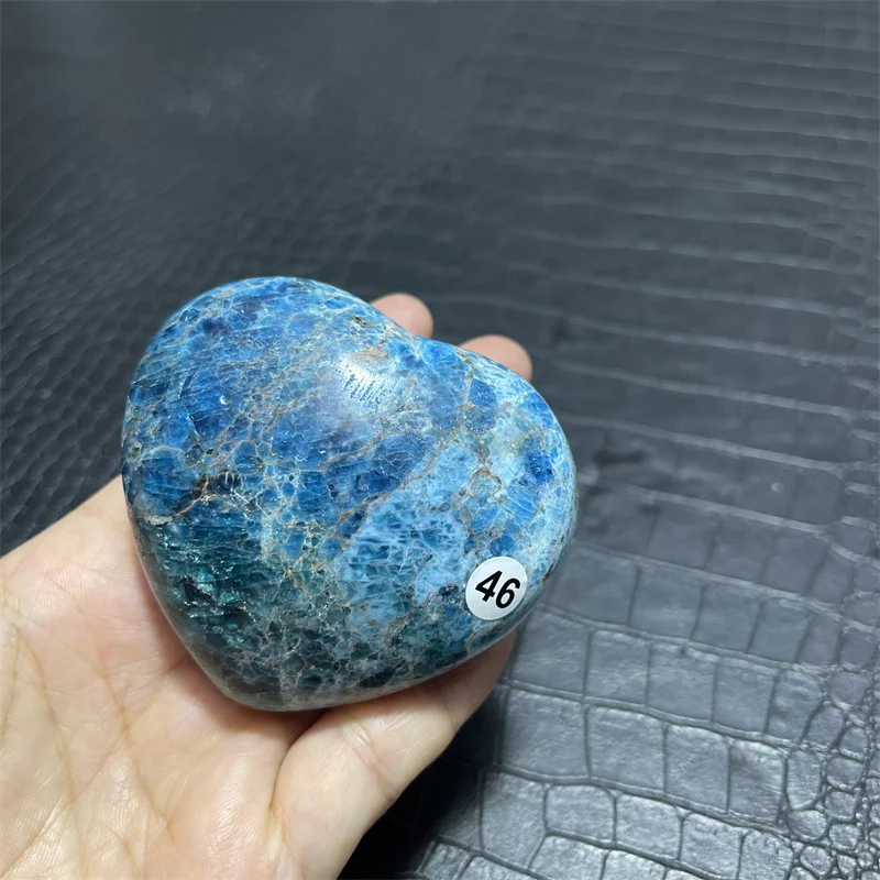 Natural Apatite palm heart stones and crystals healing quartz minerals massage gemstones for gifts