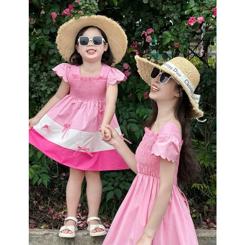 2025 HolidayPink bata vestido vacaciones mamá bebé niña Vestidos coreano padre-niño ropa igual Vestidos madre hija a juego