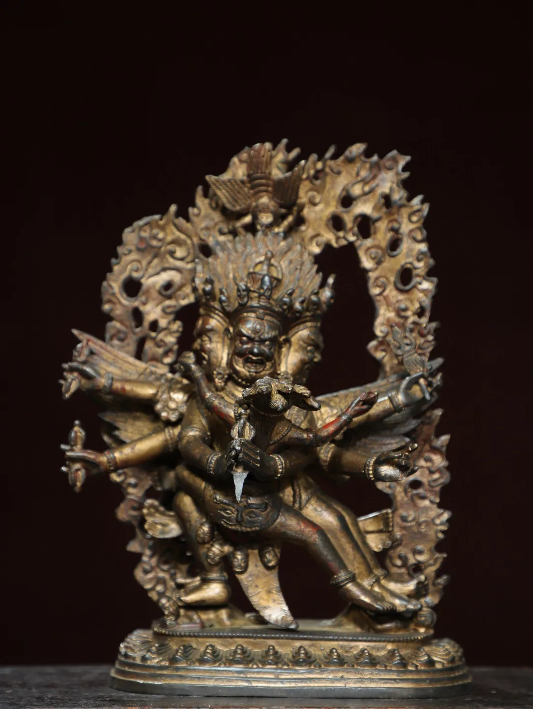 Tibetan brass mud gold cinnabar painted backlight three sides eight arms maha puba diamond ornament family supplies 28 cm