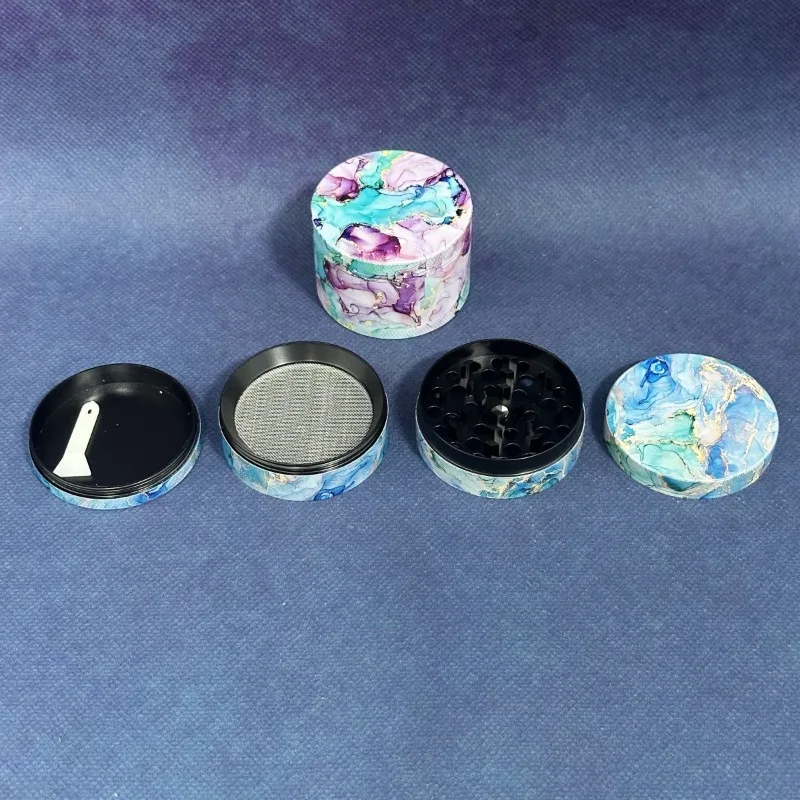 2 بوصة عشب طاحونة التوابل دليل كسارة معدنية مدقة الفلفل هاون الملح قاطعة المطحنة 4-Layers طاحونة أدوات التدخين اكسسوارات