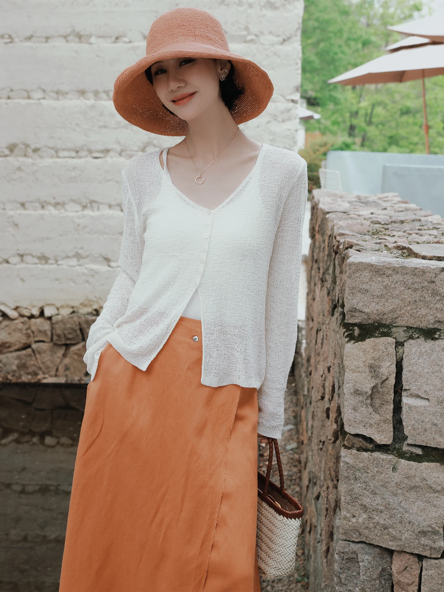 

TT White Rain Jump Pearl Loose Comfortable V-neck Open Cardigan Spring New Style Slimming Top Women's Knittedwear