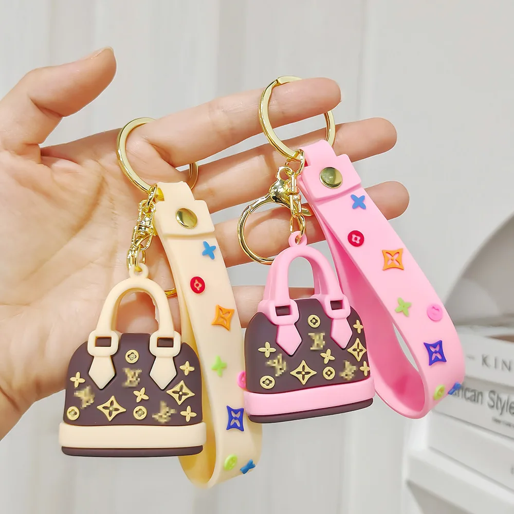 Hot cartoon mini bag keychain girl fashion L small sachet bag, exquisite pendant couple car keychain pendant. porte clé cute