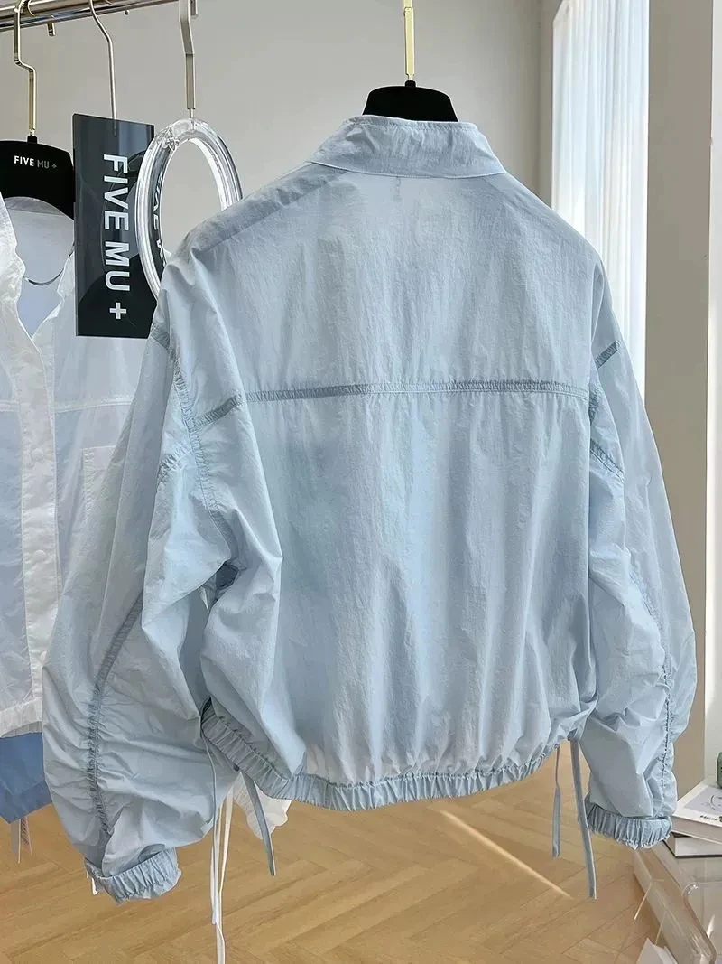 女性のジャケットトップ春秋薄い日焼け止めルーズ野球コートスタンドカラーデザイントレンチコートトップ新しいウインドブレーカー