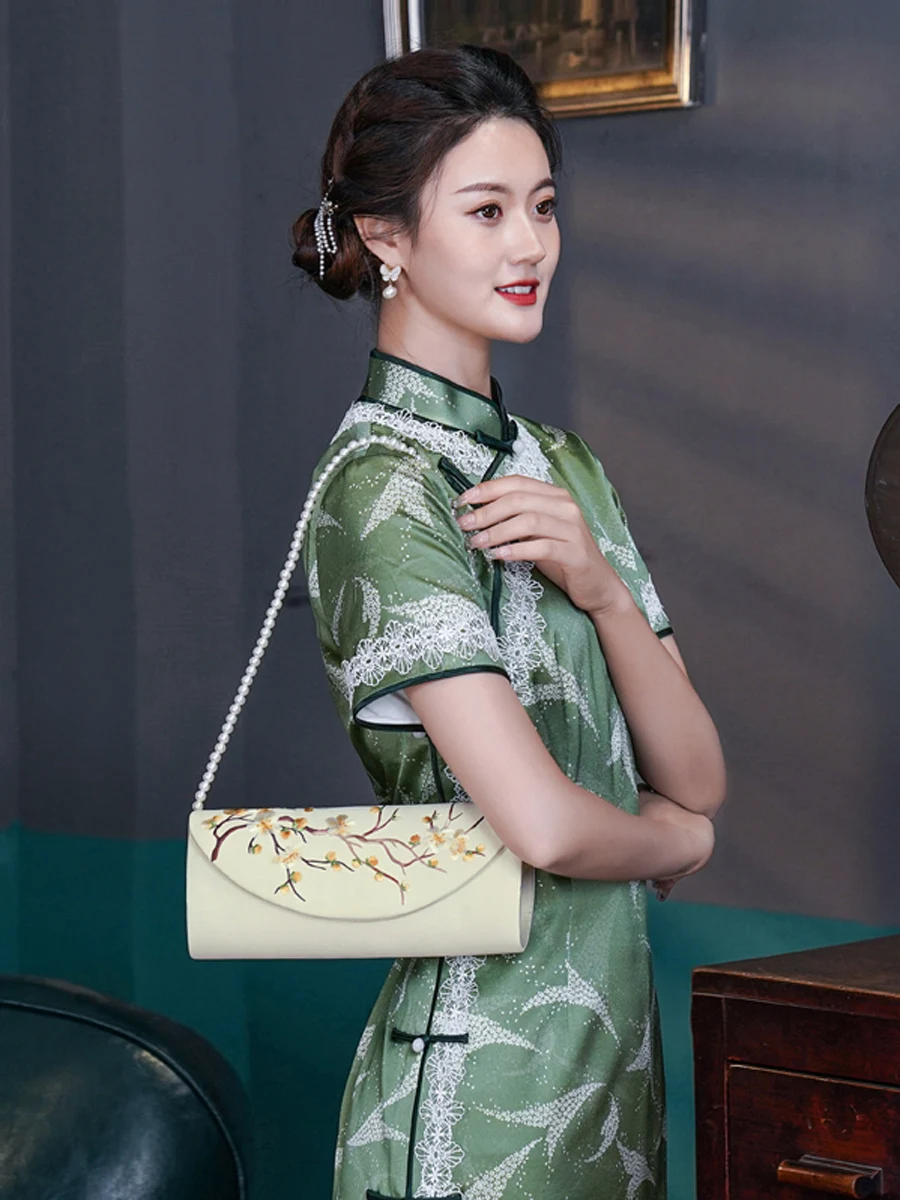 

Элегантная вышитая сумка-клатч для женщин, винтажная вечерняя сумочка для свадьбы, из шелка, с цветочным узором, ручная.