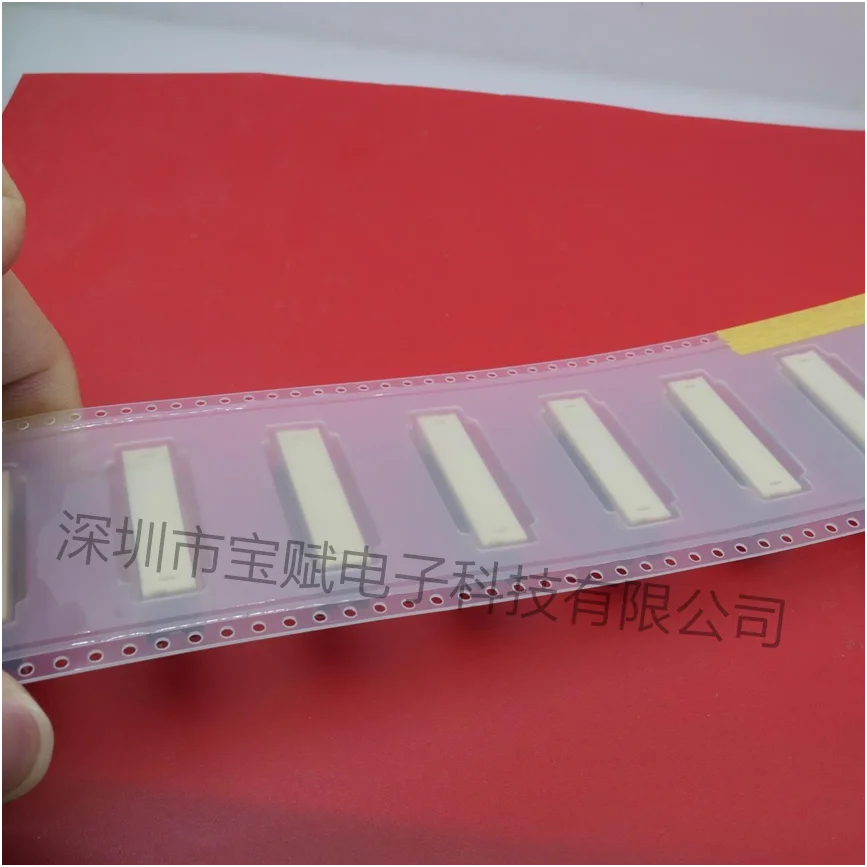 

IMSA-9828S-60Y800 0.8mm spacing 60pin BTB board to board female seat