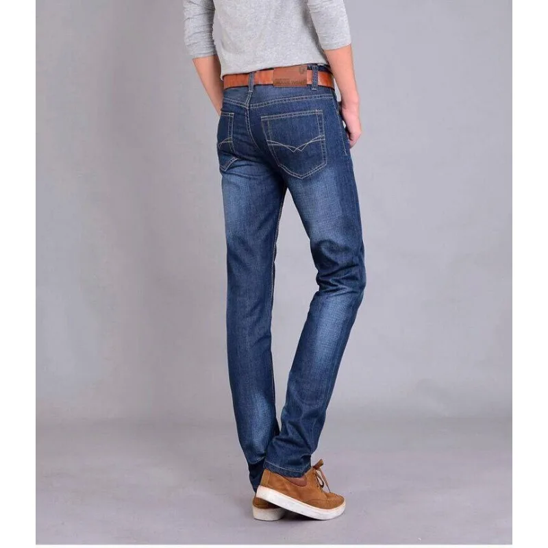 Pantaloni da uomo Jeans larghi di grandi dimensioni sottili elasticizzati estivi Slim pantaloni dritti a vita media per uomo abbigliamento Casual da uomo pantaloni in Denim